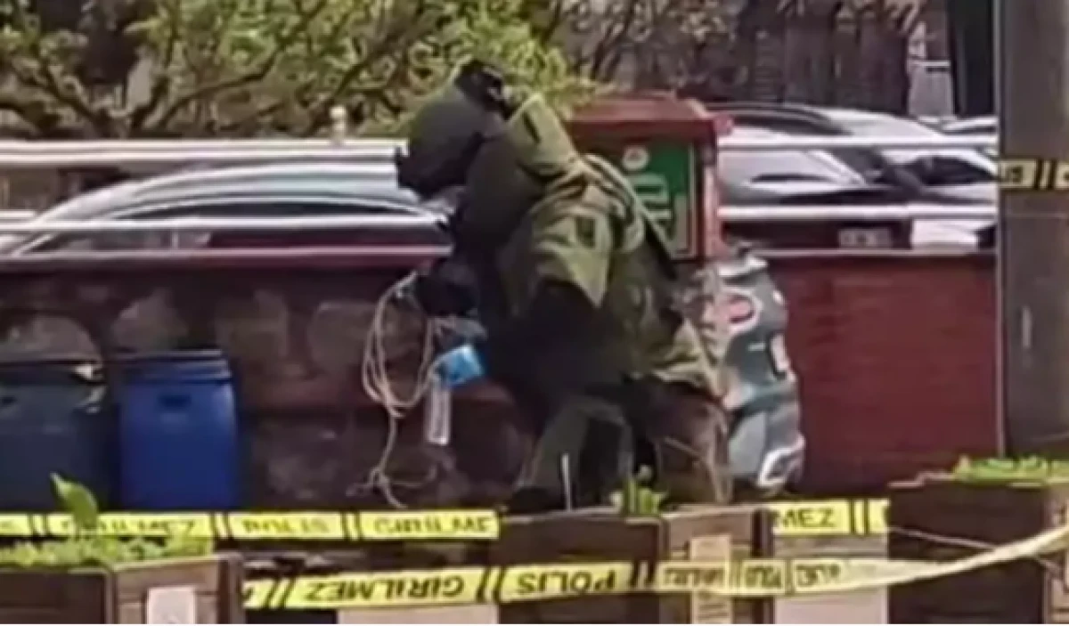 Elimde bomba var diye bağırdı, g&ouml;zaltına alındı                           