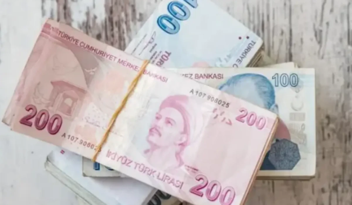 Emekli maaşı eksik yatanlar dikkat! SGK tek tek a&ccedil;ıkladı! Artık anında g&ouml;r&uuml;n&uuml;yor...