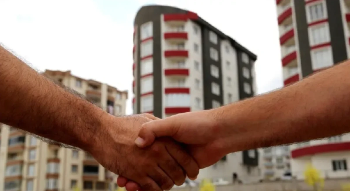 Emlak&ccedil;ılardan ev sahibi oyunu uyarısı: Yeni y&ouml;ntemleri ortaya &ccedil;ıktı