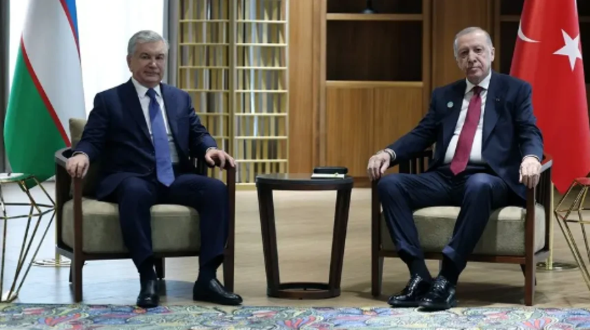  Erdoğan, Mirziyoyev ile g&ouml;r&uuml;şt&uuml;!