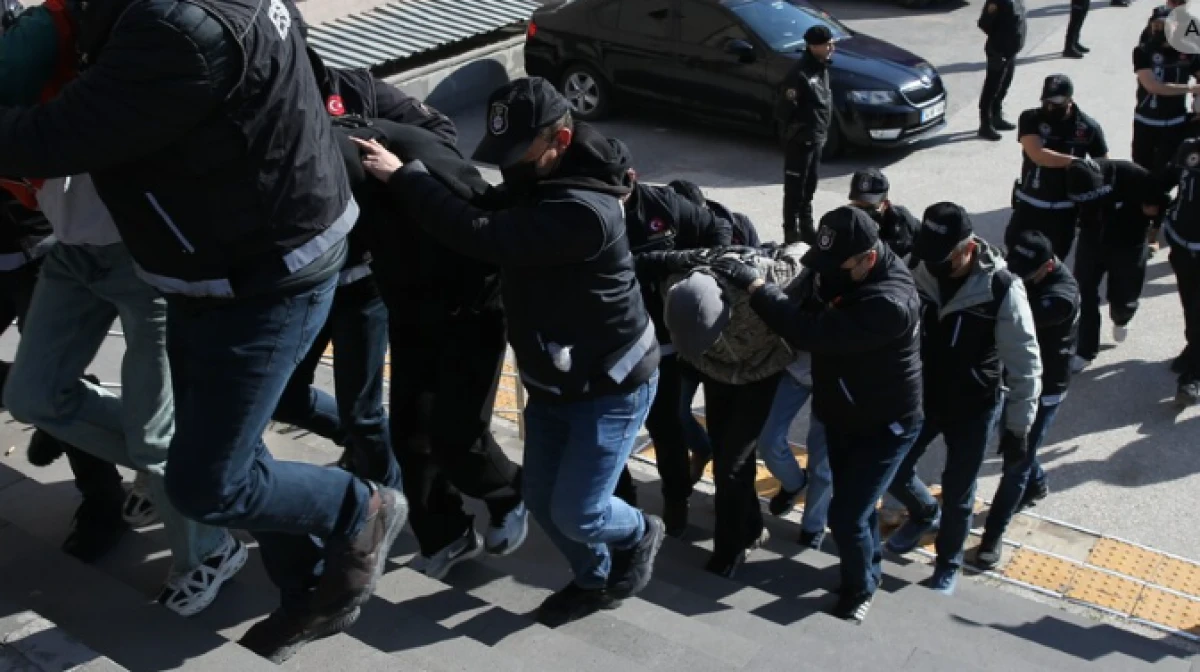 Eskişehir merkezli yasa dışı bahis operasyonunda 135 ş&uuml;pheli hakkında g&ouml;zaltı kararı verildi