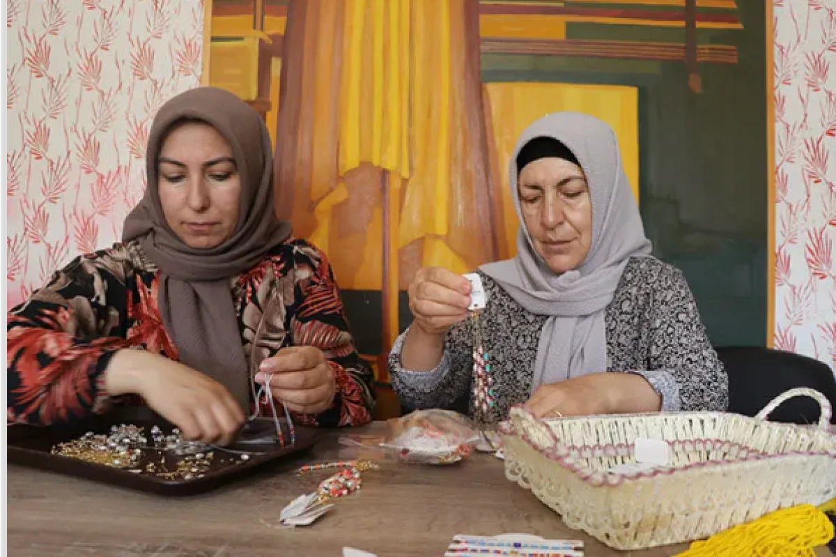 Ev kadınlarını g&ouml;z g&ouml;re g&ouml;re tuzağa d&uuml;ş&uuml;r&uuml;yorlar: 12 ay hapis cezası var