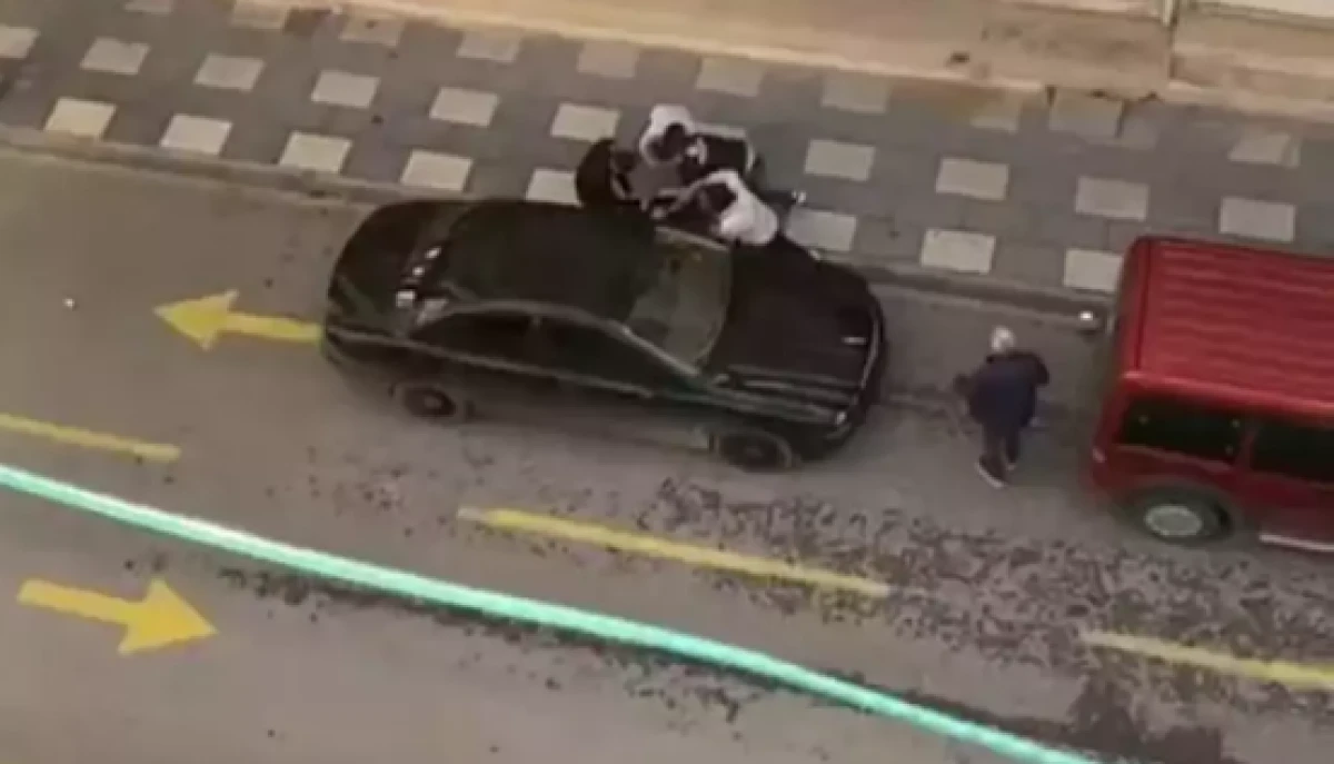 Evler teslim edilmedi, ortalık kan gölüne döndü 