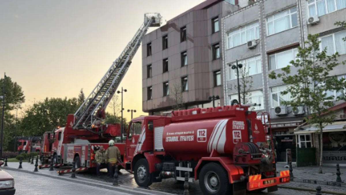 Fatih'te otel yangını! Acı haber geldi