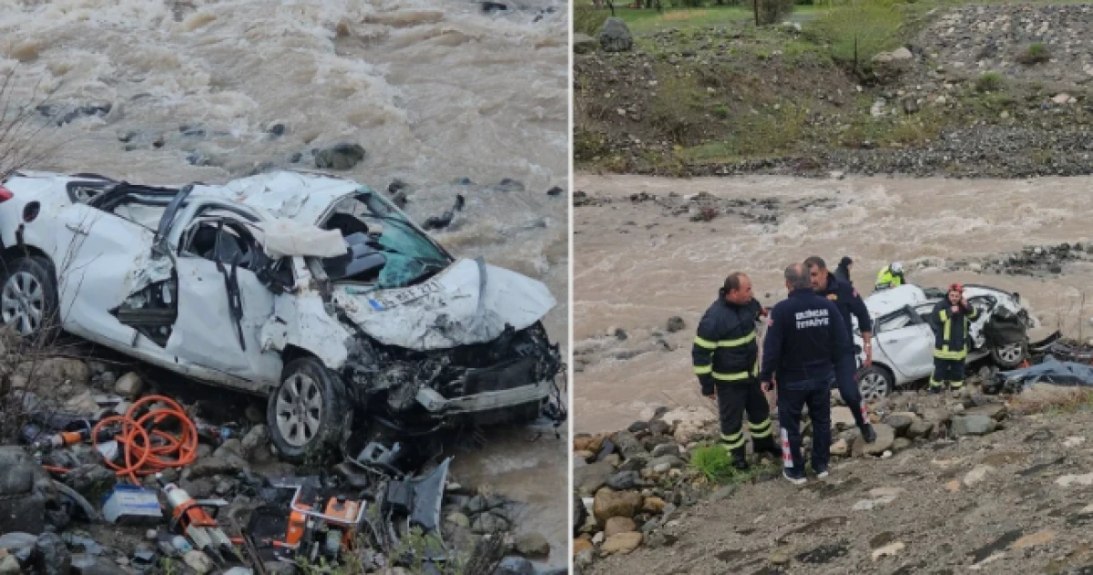Feci kaza! Otomobil dereye yuvarlandı: &Ouml;l&uuml; ve yaralılar var