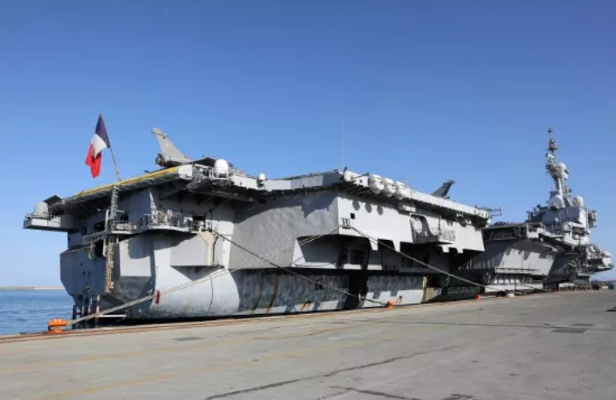 Fransa'dan Yunanistan'a savunma desteği! T&uuml;rkiye'ye karşı Doğu Akdeniz'de tarafını se&ccedil;ti!