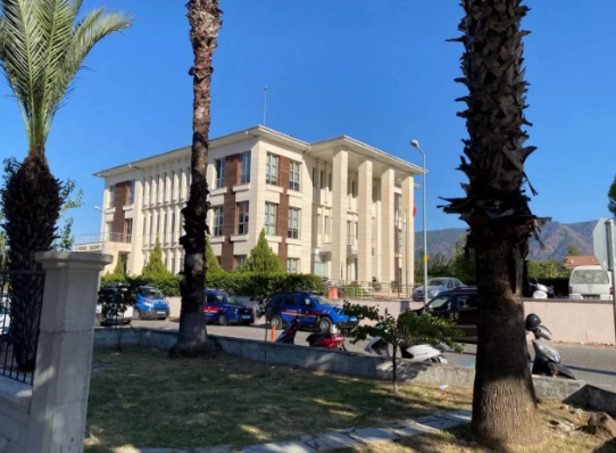 Görevli personel Belediye Başkan Yardımcısını şikayet etti