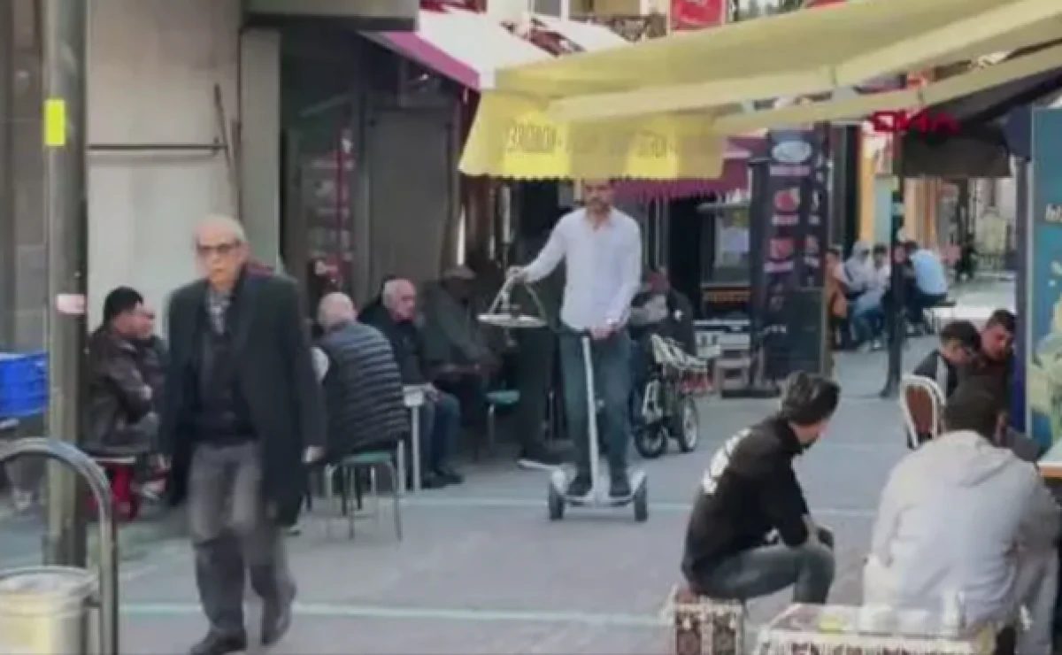 G&uuml;nde 25 bin adım atan &ccedil;aycı yorulunca &ccedil;areyi hoverboard ile serviste buldu
