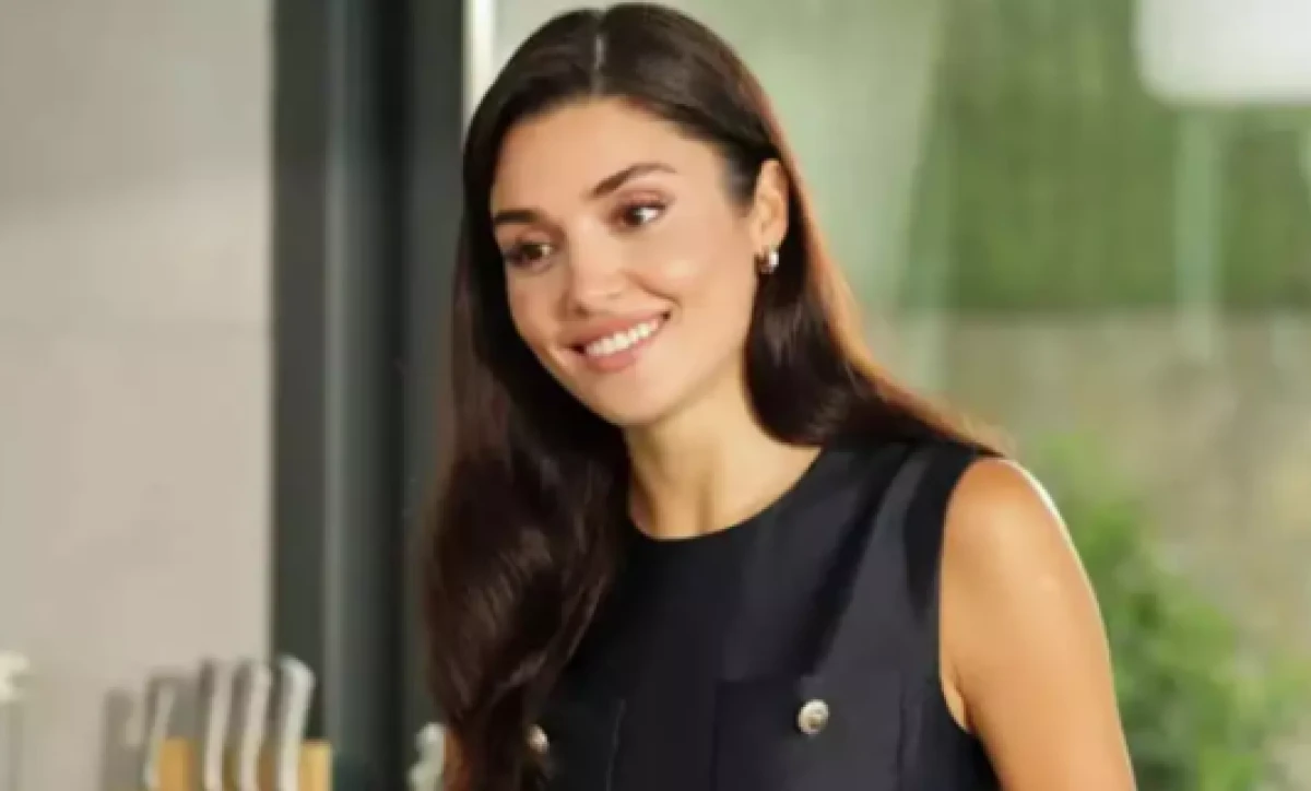 Hakkında g&ouml;zaltı kararı olan Hande Er&ccedil;el'den ilk paylaşım     