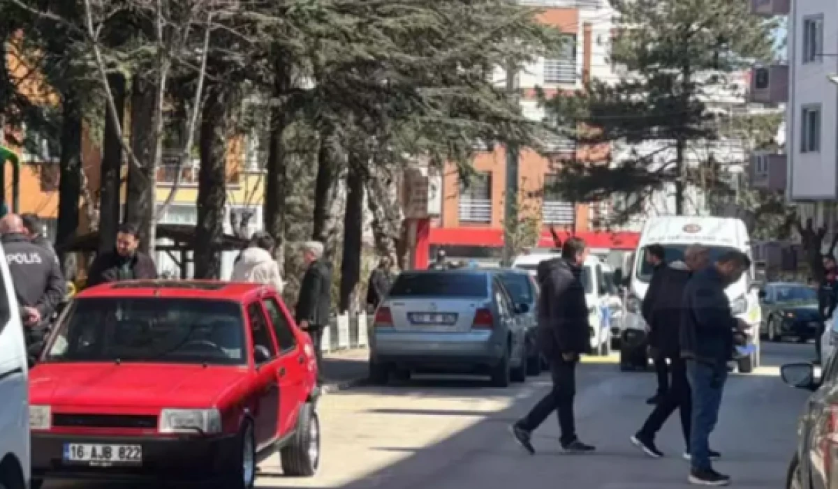 Halı &ccedil;ırpma kavgası kanlı bitti: 2 &ouml;l&uuml;