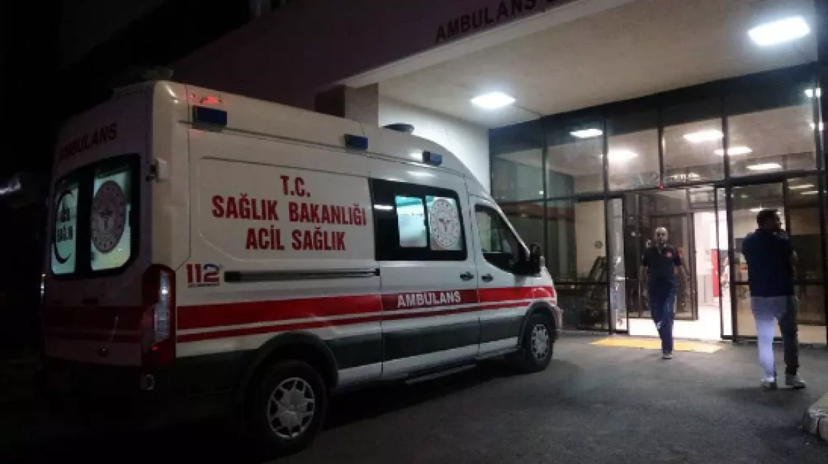 Hastanenin camından atlayan kişi hayatını kaybetti 