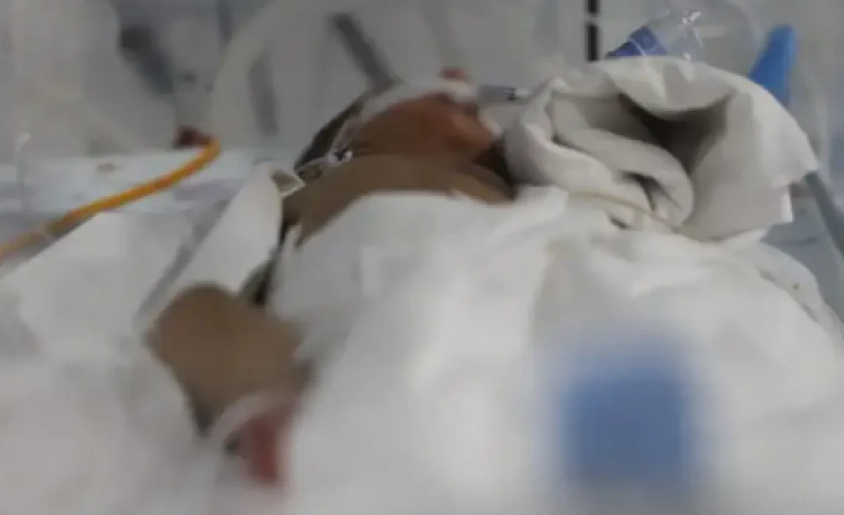 Hatay&rsquo;da bin 300 gram doğan bebek hayata tutundu: Babadan doktorlara &ouml;vg&uuml; dolu s&ouml;zler