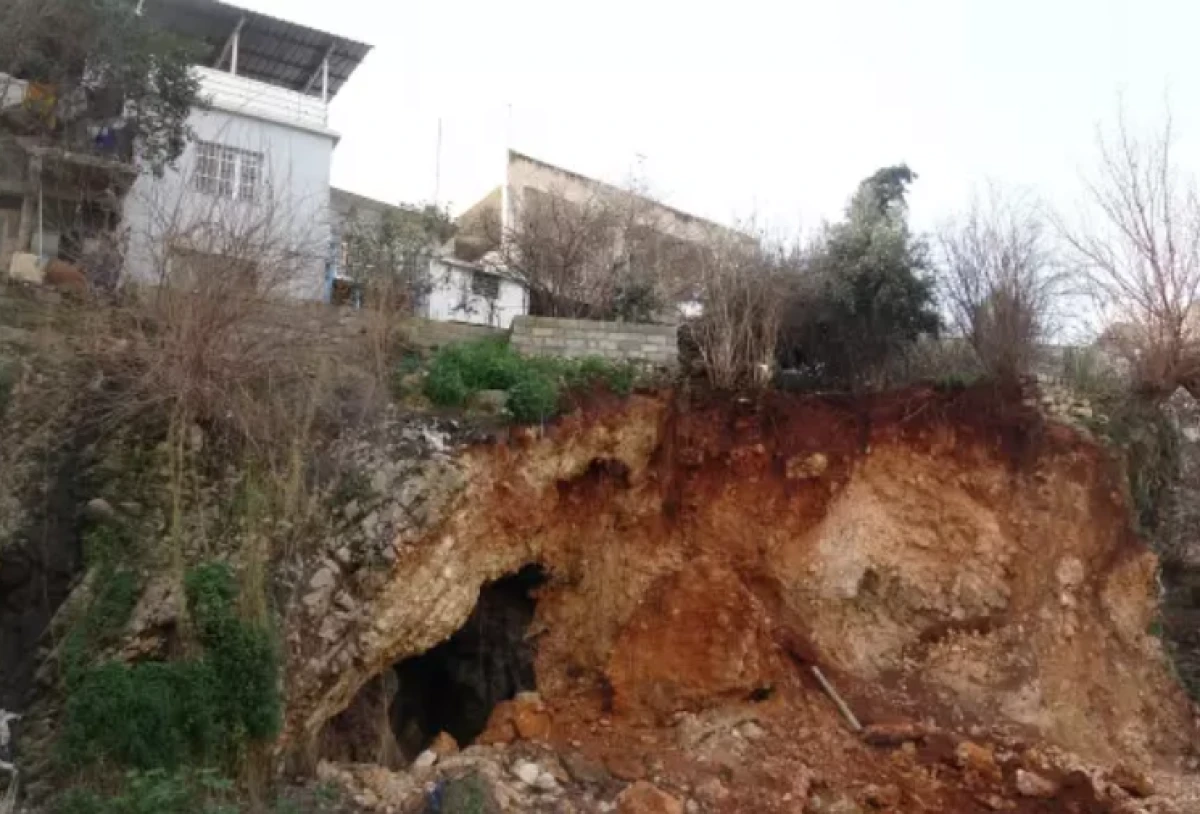Hatay'da toprak kaydı                       