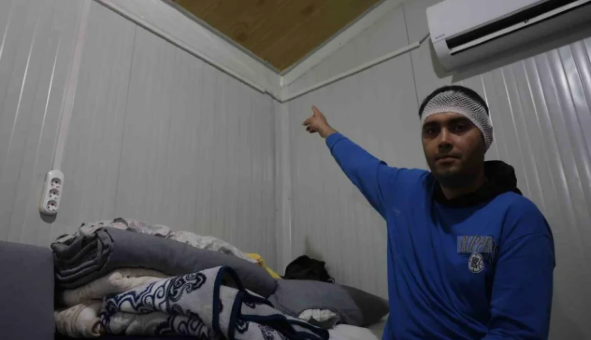 Hatay'da yatağında yatarken yorgun merminin hedefi olan vatandaş o anları anlattı 