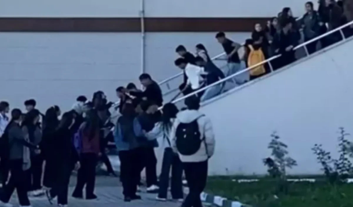 Iğdır'da okula sopalı saldırı              