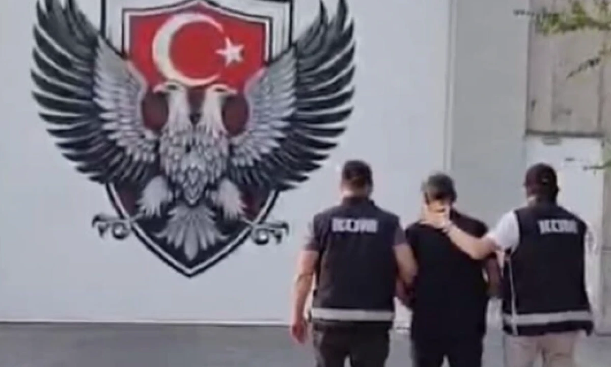 Iğdır&rsquo;da vatandaşları kamuda iş vaadiyle 1,8 milyon lira dolandıran ş&uuml;pheli tutuklandı