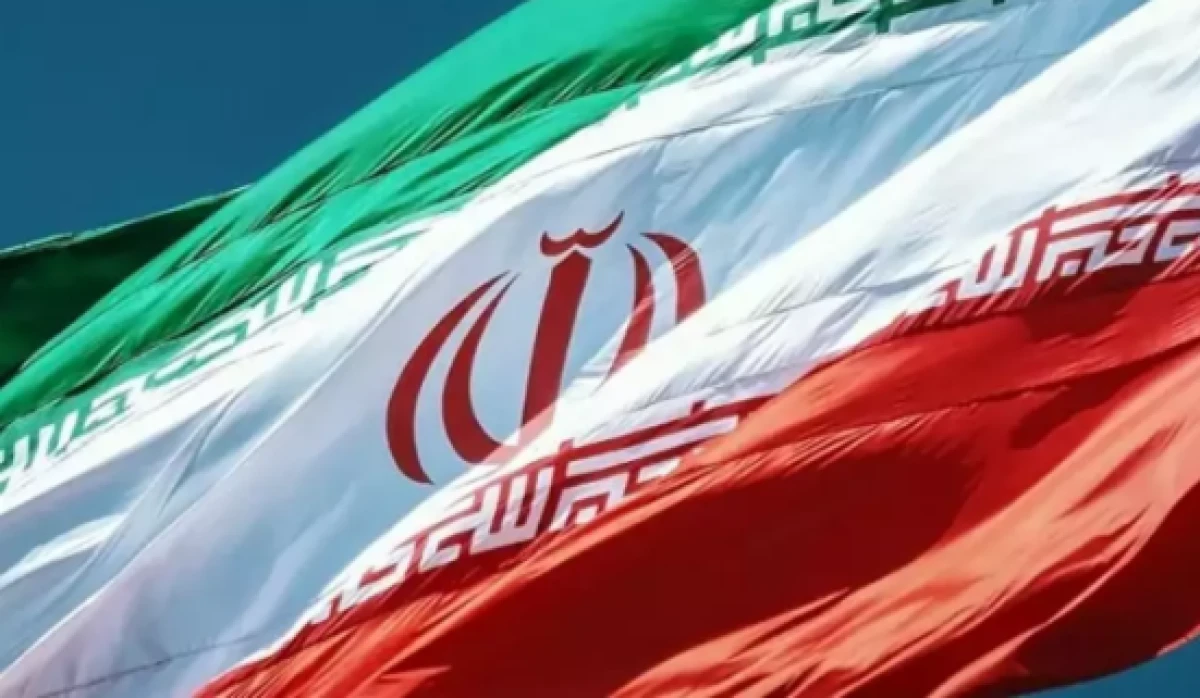 İran'a destek kararı!                              