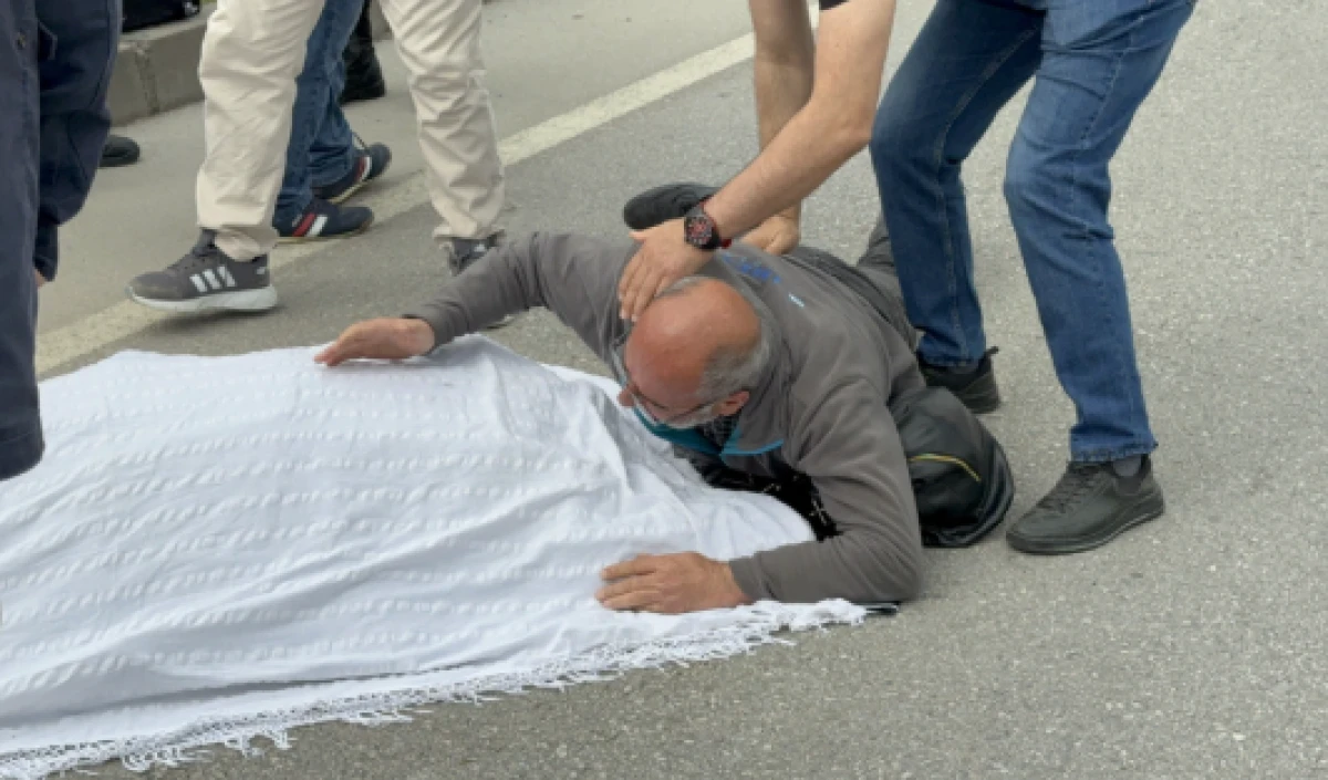 İşe başlayacağı ilk g&uuml;n b&uuml;y&uuml;k acı!