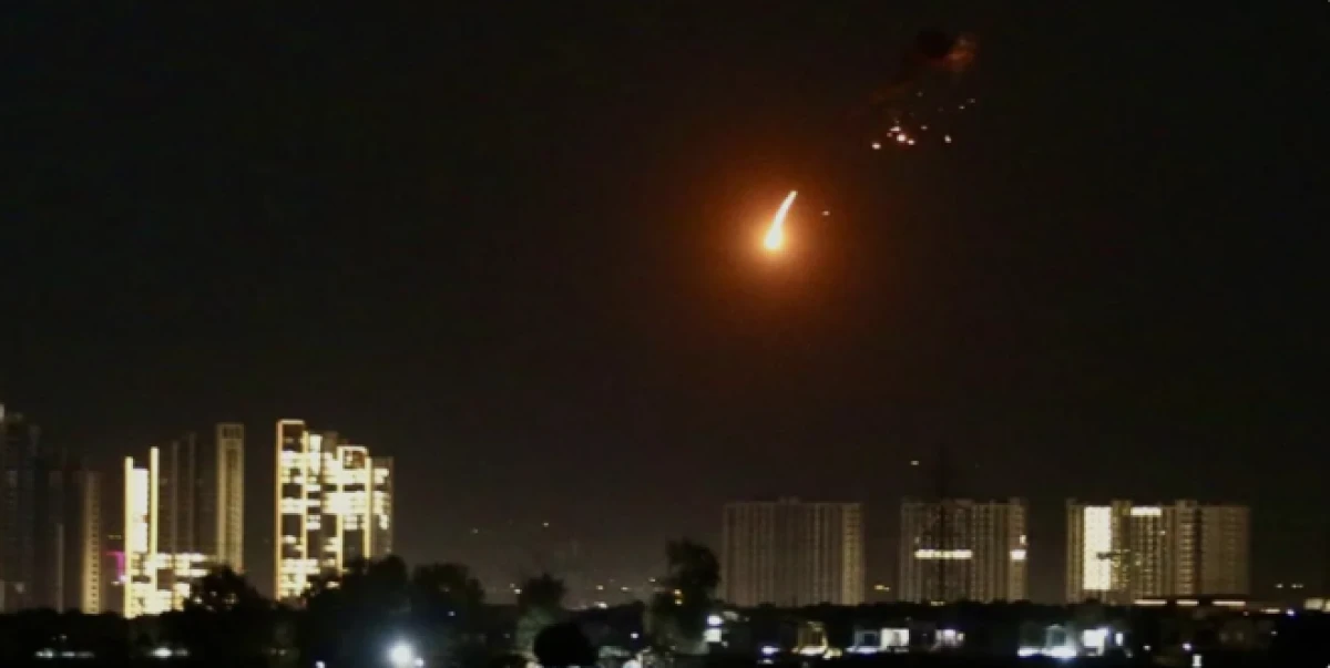 İslami Direniş'ten ABD &uuml;slerine İHA ve f&uuml;zelerle saldırı       