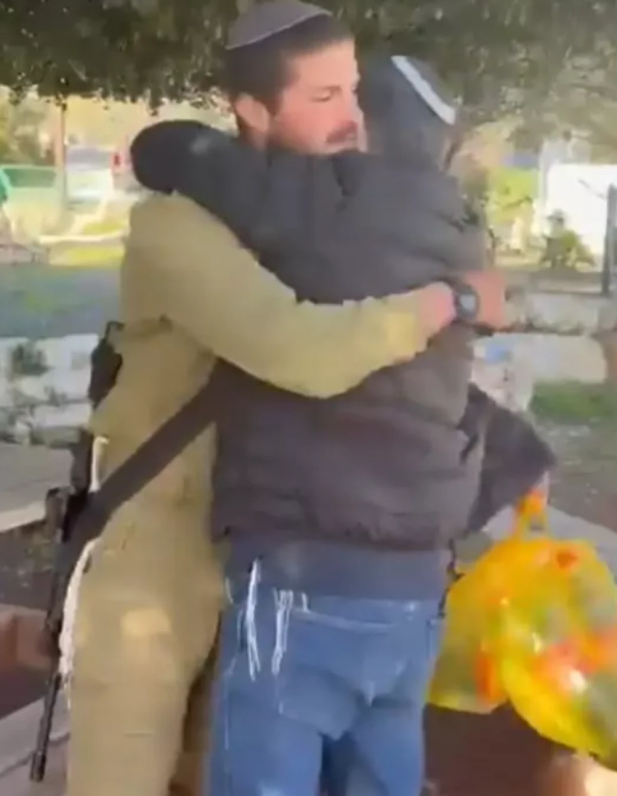  İsrail-L&uuml;bnan hattında sıcak saatler               