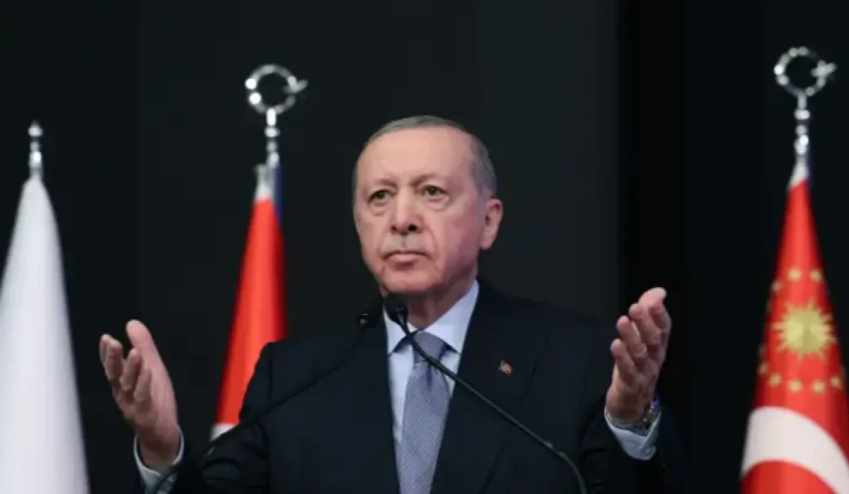 İstanbul'da CHP'li 3 belediye başkanı AK Parti'ye ge&ccedil;iyor! Erdoğan rozet takacak