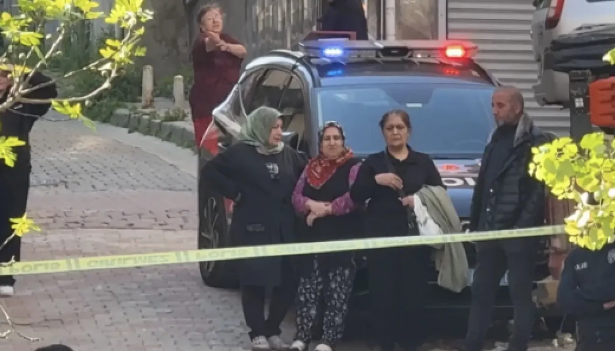 İstanbul'da dehşet! Kayınvalide, kızını silahla vuran damadını bı&ccedil;akla &ouml;ld&uuml;rd&uuml;