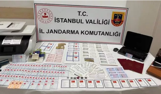 İstanbul'da sahte evrak operasyonu