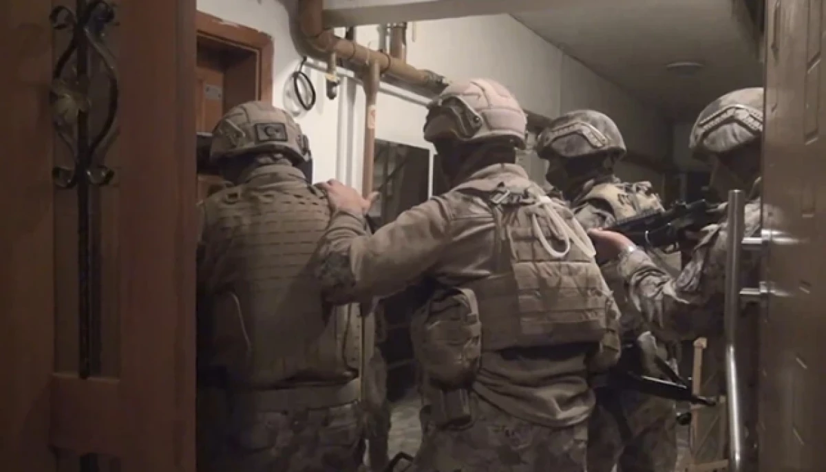 İstanbul'da suç örgütüne operasyon       