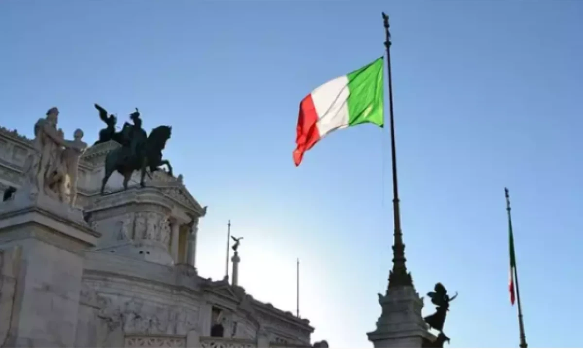 İtalya'dan 'L&uuml;bnan' kararı!                 