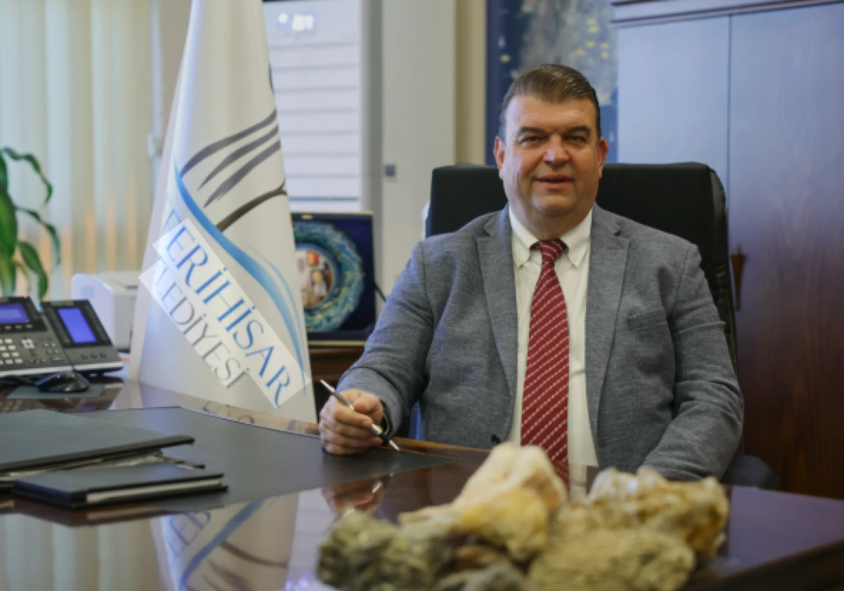 İZMİR SEFERİHİSAR BELEDİYESİ YOLSUZLUK DOSYASINDA &ldquo;AŞKIM&rdquo;LI PARA TRAFİĞİ