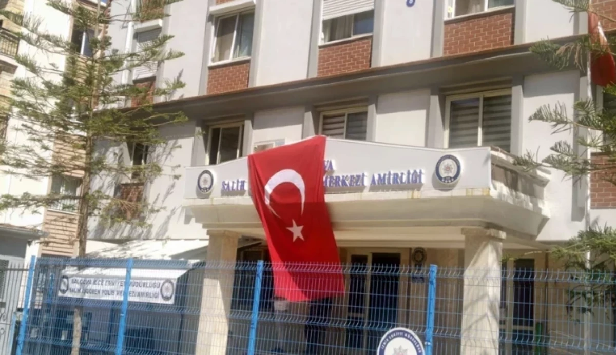 İzmir'de 2 polisi şehit etmişti!               