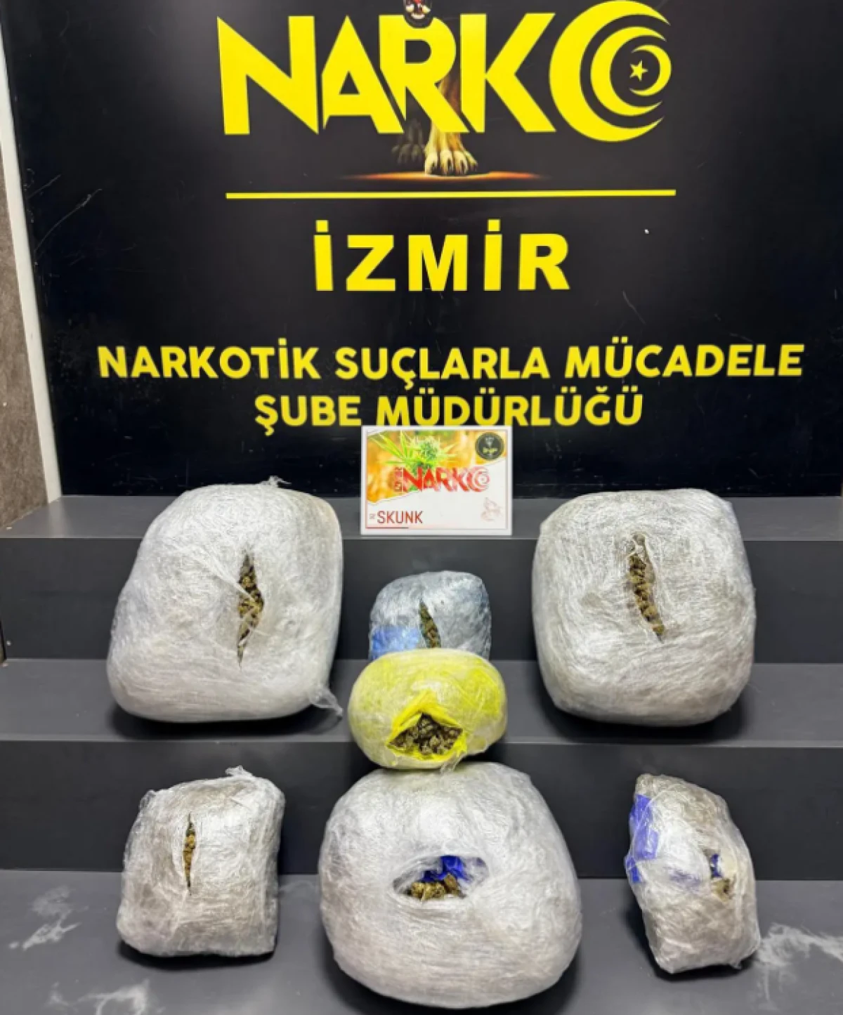 İzmir'de ele ge&ccedil;irildi! Tam 15 kilogram