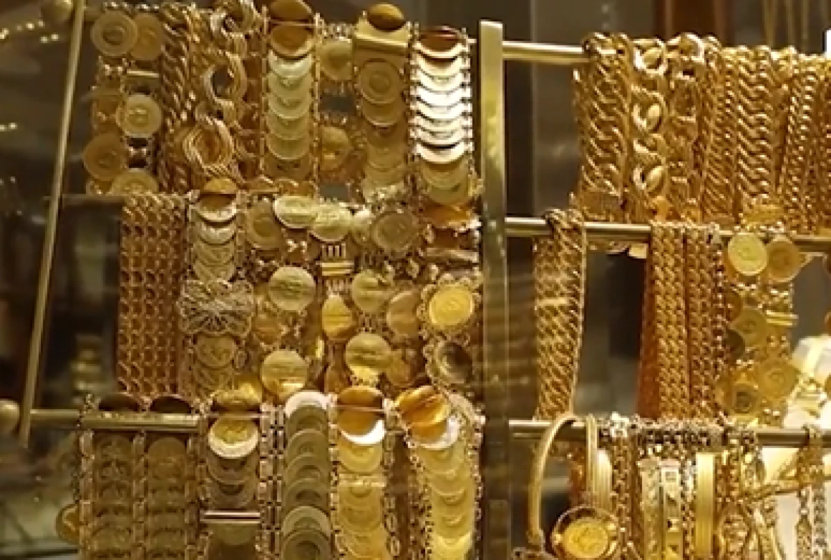 Japonya'dan gizli hamle! ABD dolarını yıktı, altın ve g&uuml;m&uuml;şe g&uuml;n doğdu!