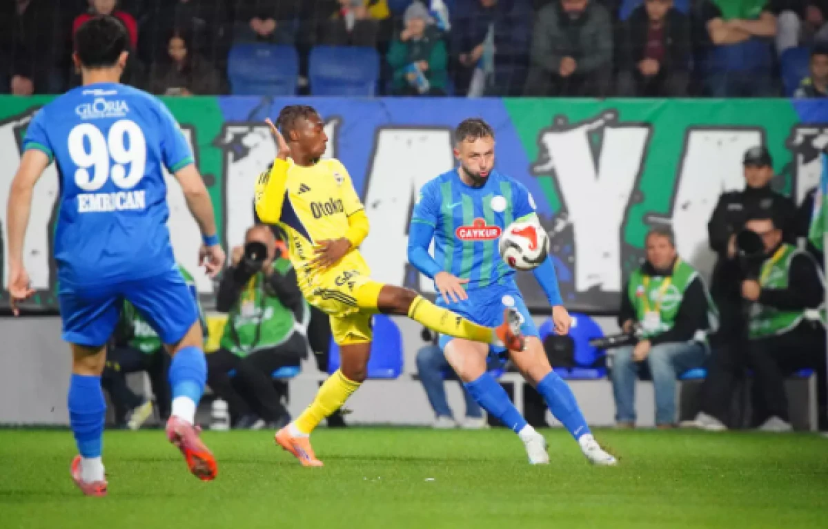 Kadık&ouml;y'de zirve ma&ccedil;ı: Kanarya kazanırsa lider! F.Bah&ccedil;e-&Ccedil;.Rizespor: Muhtemel 11'ler