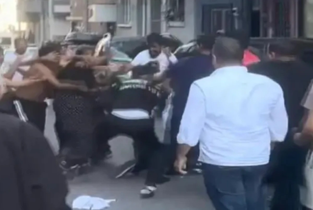 Kağıthane'de tornavidalı dehşet! Sırtına sapladı... Olayın nedeni ortaya &ccedil;ıktı