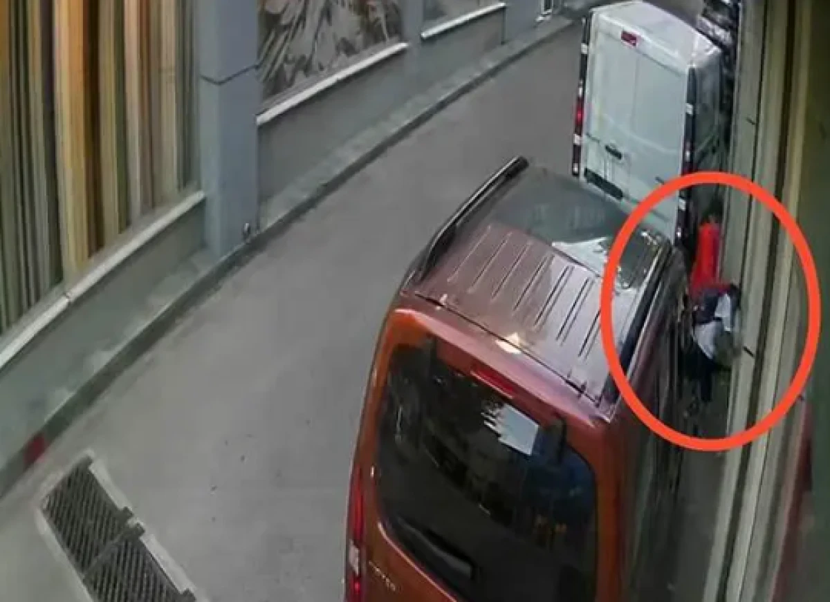 Kan donduran akran zorbalığı: 10 yaşındaki &ccedil;ocuğa acımasız saldırı