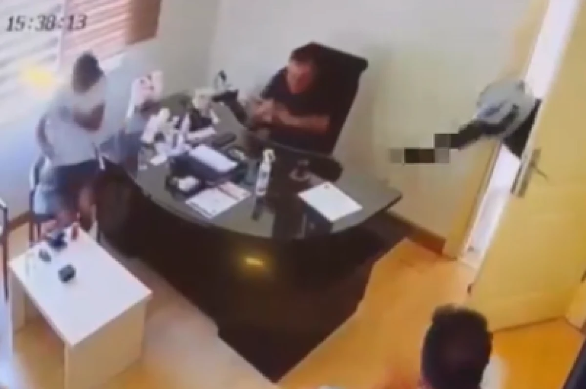 Kasklı saldırı olayı &ccedil;&ouml;z&uuml;ld&uuml;: 3 ş&uuml;pheli tutuklandı