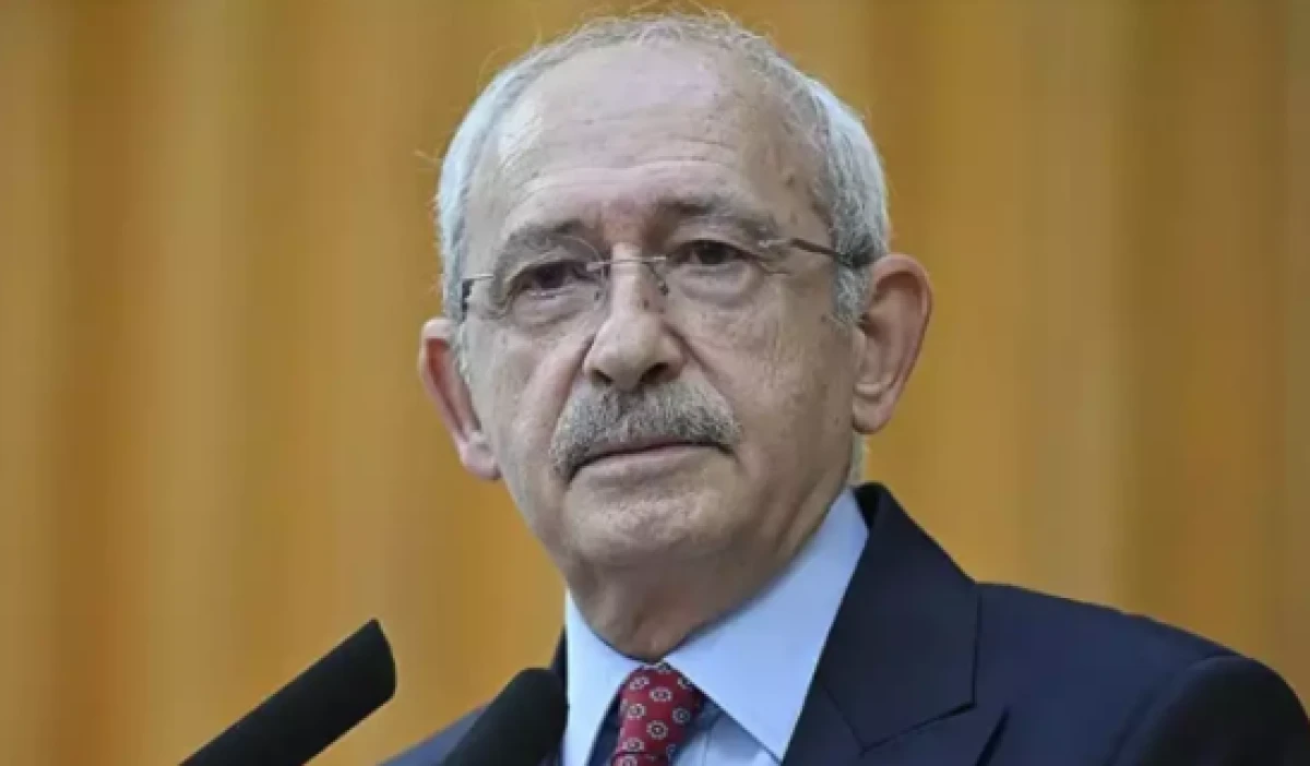 Kemal Kılı&ccedil;daroğlu&rsquo;na Cumhurbaşkanına hakaret davasında hapis cezası