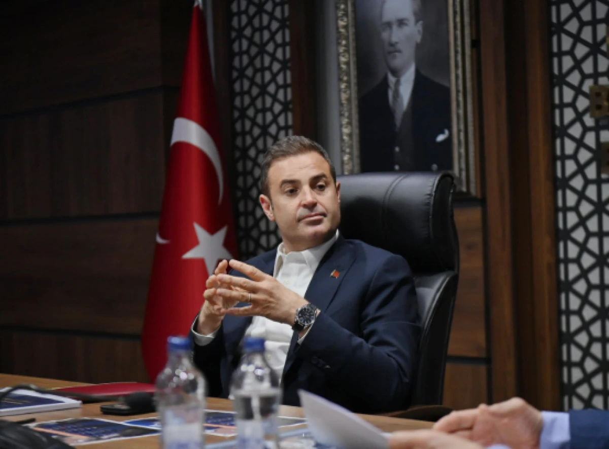 Kılı&ccedil;daroğlu'nun evinde hareketlilik: Dikkat &ccedil;eken isim ziyaret etti!