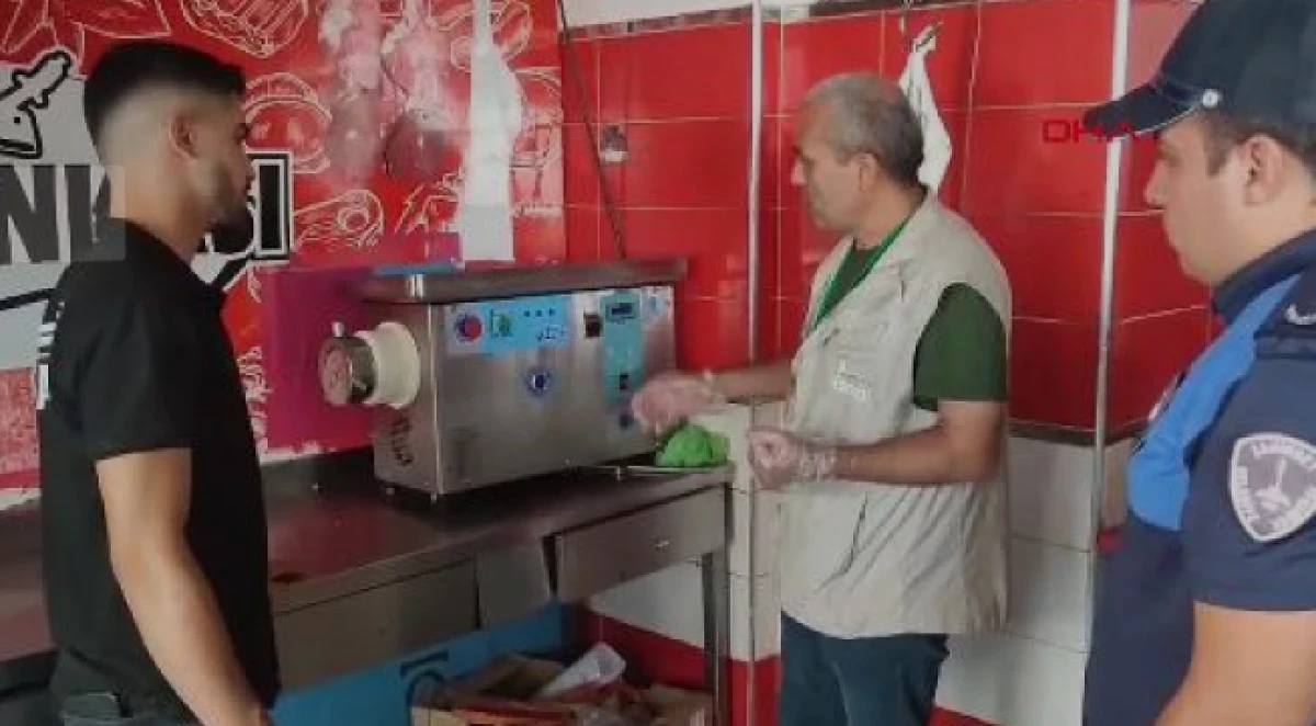 Kıyma makinesinde gizli düzenek           