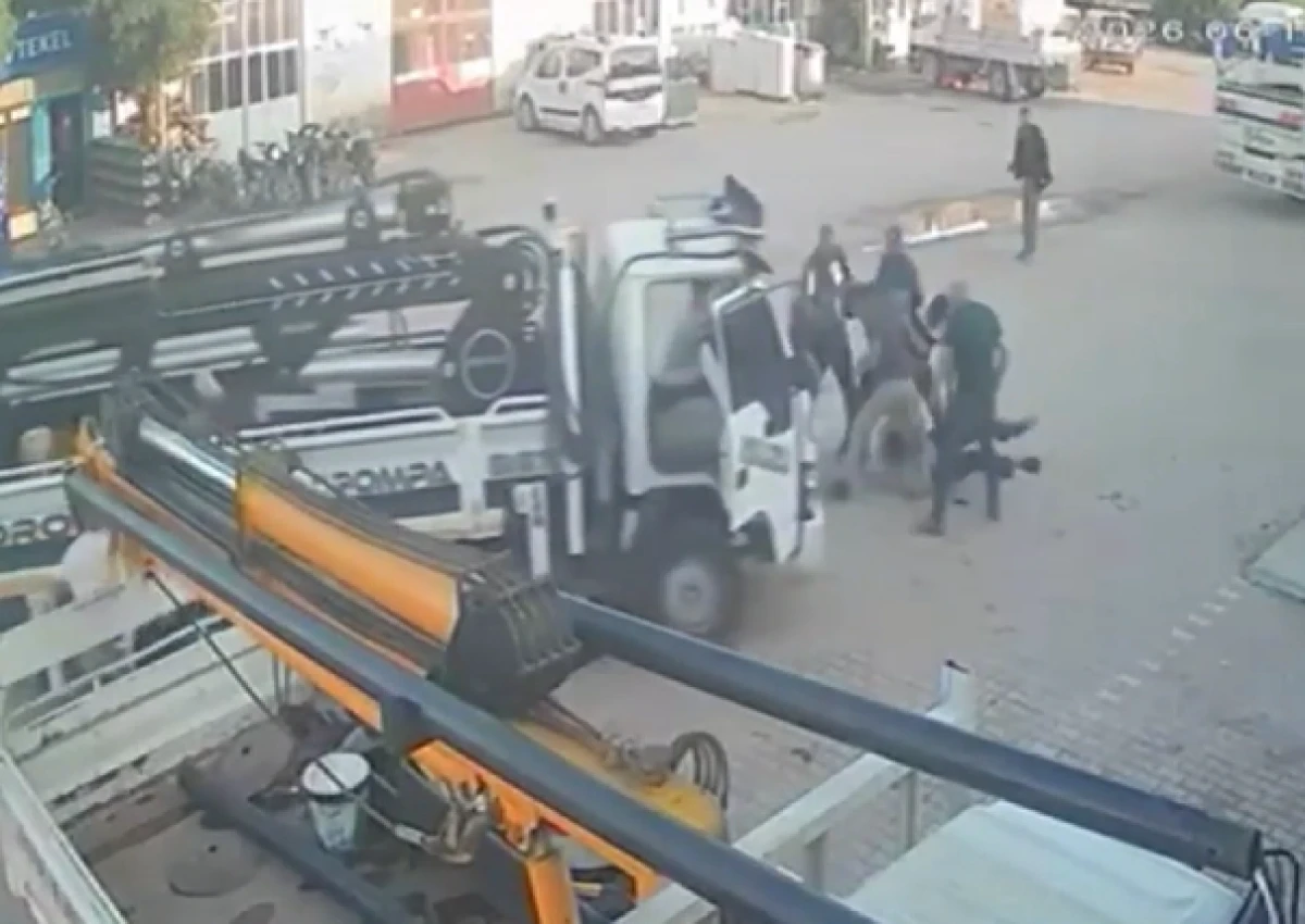 Konya'da iki grup birbirine girdi: O anlar saniye saniye kaydedildi