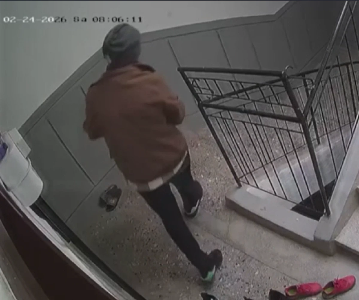 Konya'da marka takıntılı hırsız kamerada!        