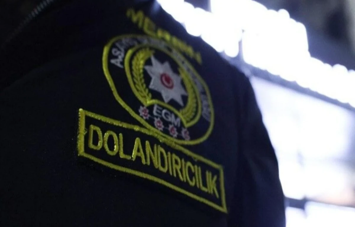 Korkutup 435 bin TL dolandırdılar: Ger&ccedil;ek polise yakalanan 4 ş&uuml;pheli tutuklandı