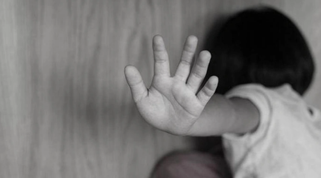  Küçük çocuğa istismardan 18 kişi gözaltına alındı         