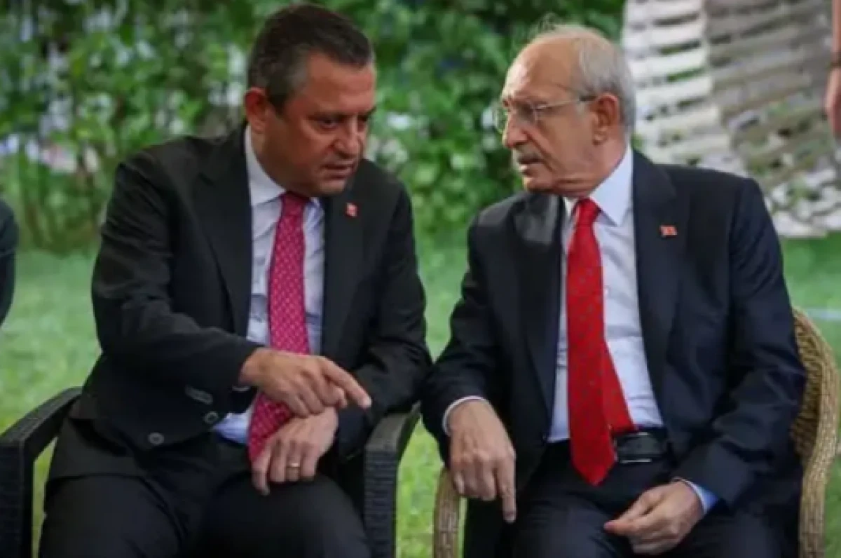 Kuruluşun ilk g&uuml;n&uuml;nde kriz! CHP ile Yeni Parti karşı karşıya