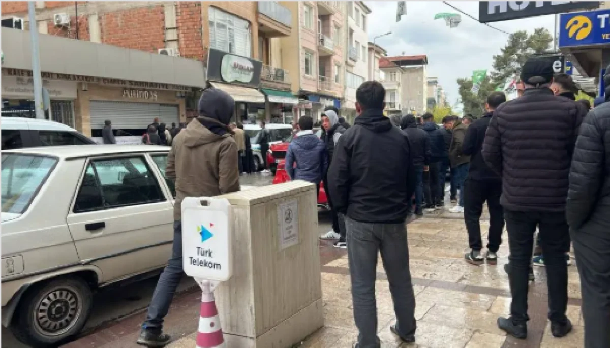 Kuyumcu 100 kilogram emanet altınla yurt dışına ka&ccedil;tı