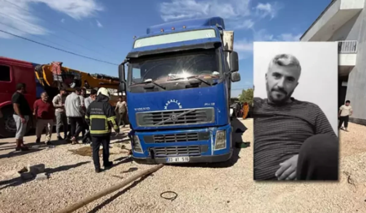 Lastiğini değiştirdiği TIR'ın altında kaldı 