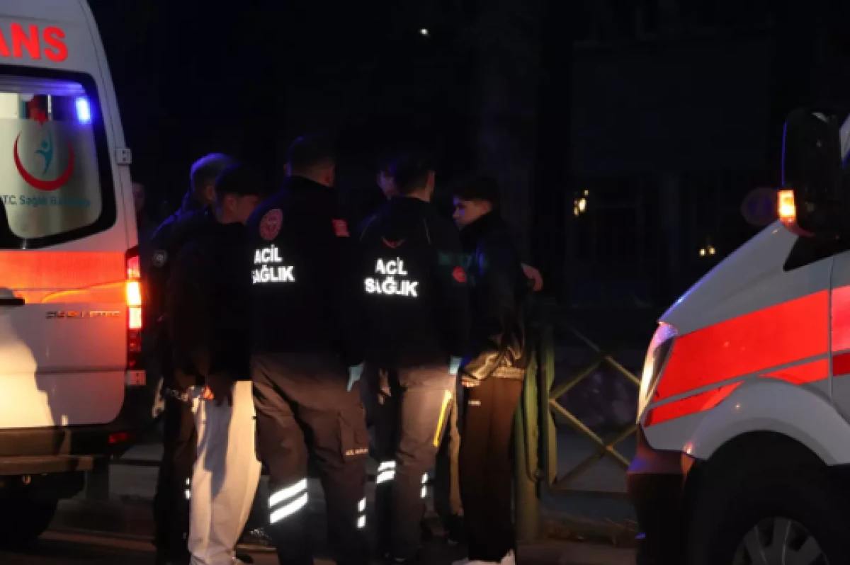 Liselilerin kavgası kanlı bitti!          