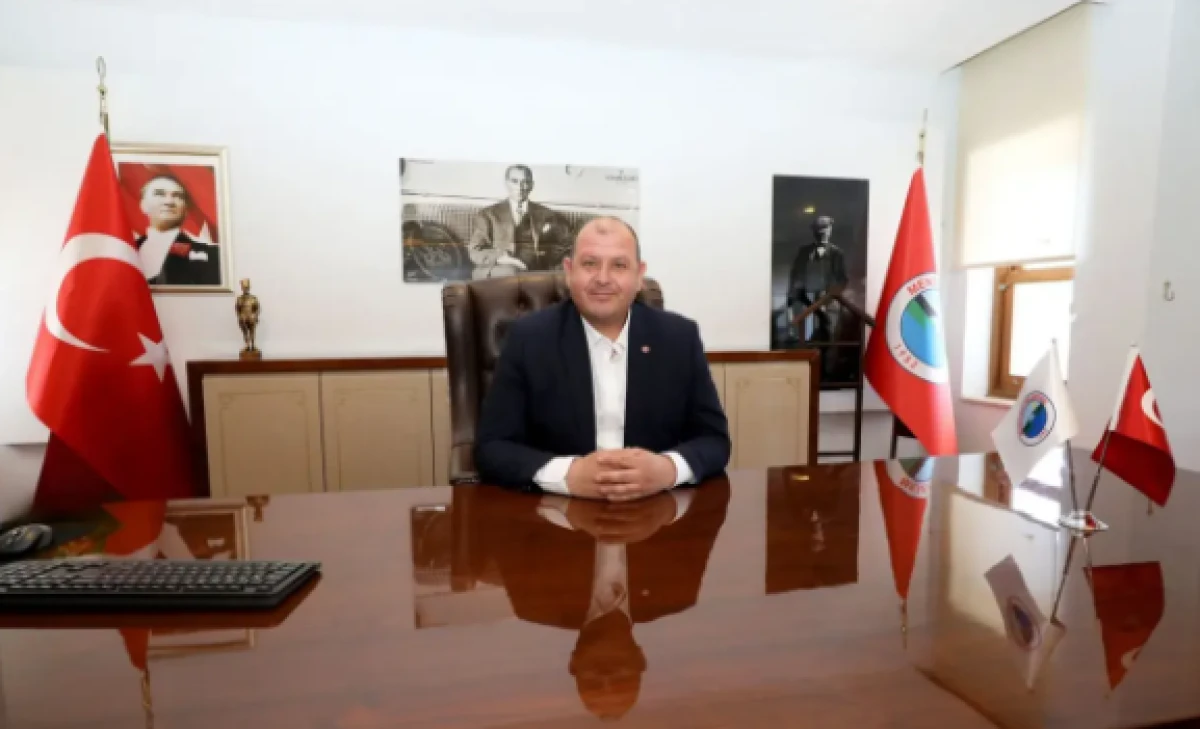 Menderes Belediye Başkanı İlkay &Ccedil;i&ccedil;ek i&ccedil;in ihra&ccedil; talebi!
