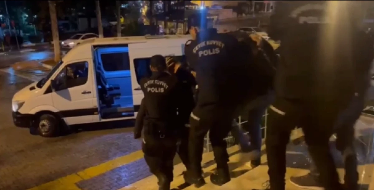MERSİN&rsquo;DE FUHUŞ OPERASYONU: 6 Ş&Uuml;PHELİ TUTUKLANDI
